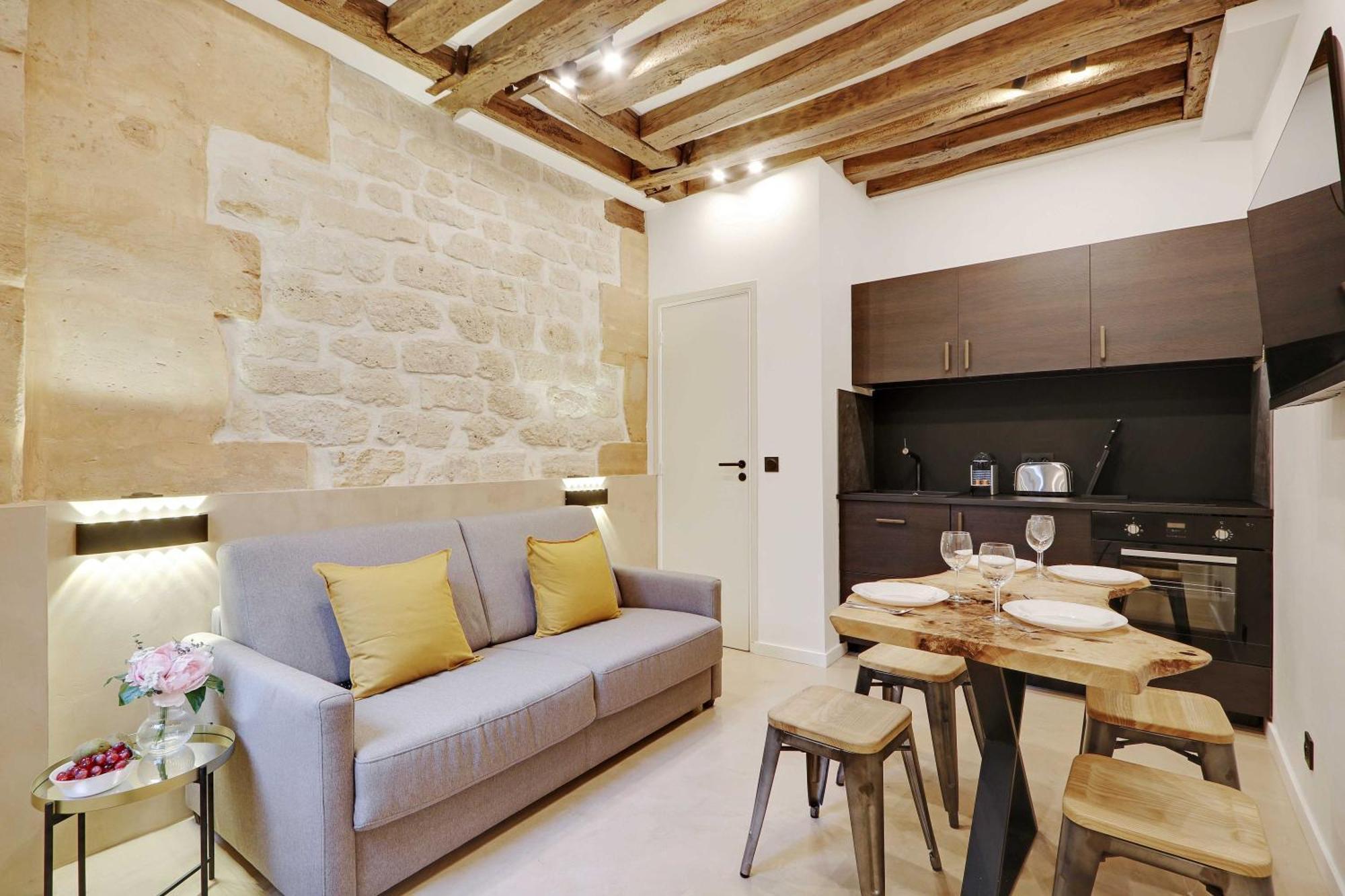 Apartment Authentic - 1br-4p - Le Marais *